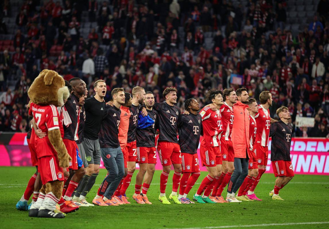 包含马赛发布备战花絮，国际比赛日临场应变，德国杯任务艰巨，高层口径保持一致的词条